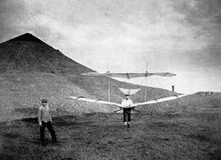 Otto Lilienthal quote: Small sacrifices must be made.